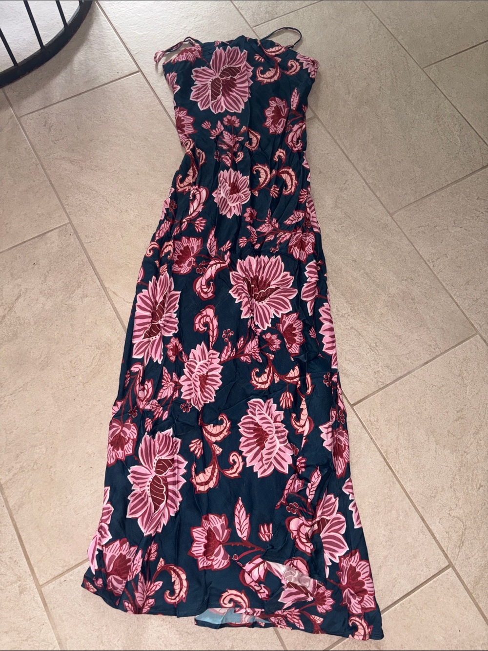 FARM RIO Flower Delicacy Paisley Slip-dress